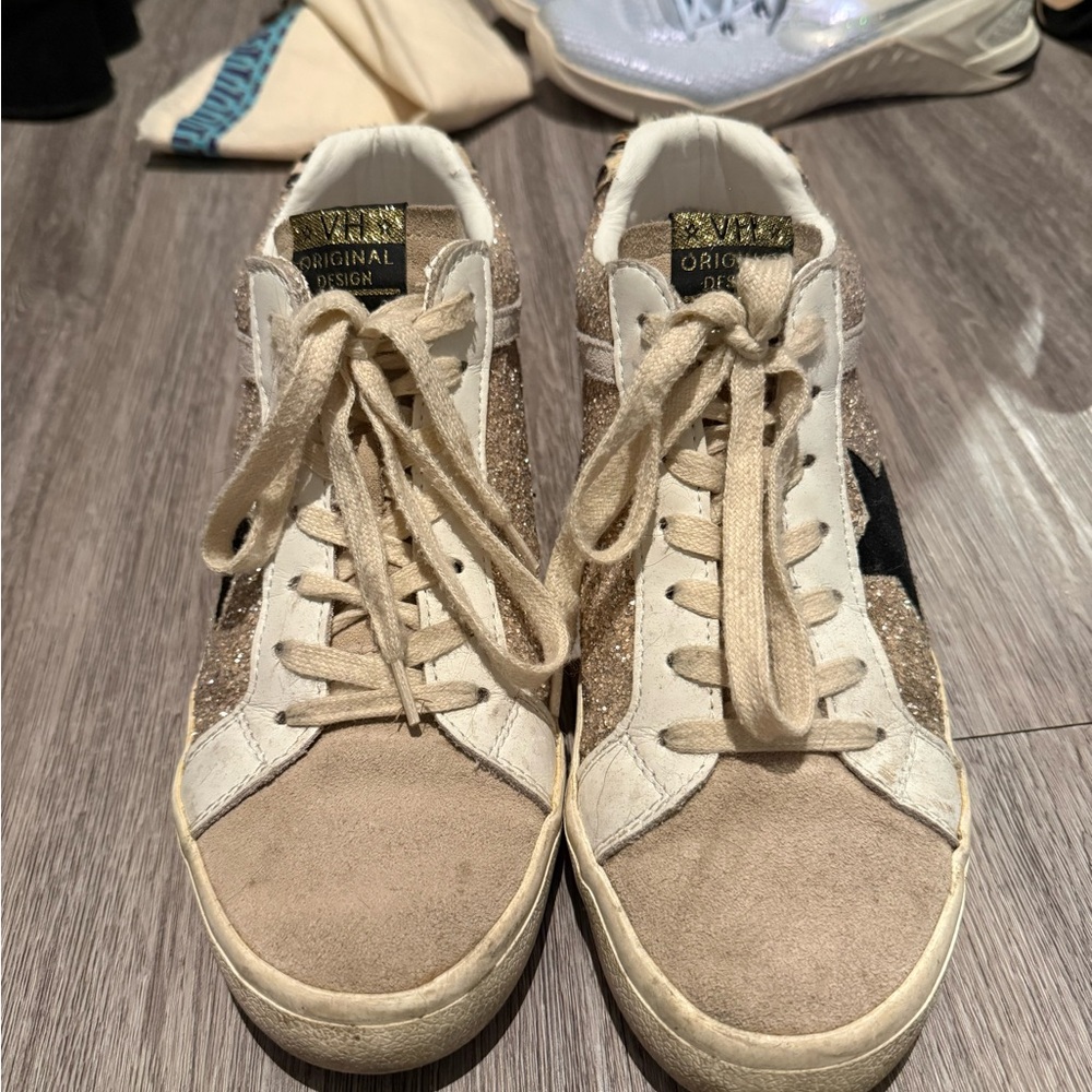 Vintage Havana Beige Suede & Gold Glitter Lace-Up Sneakers